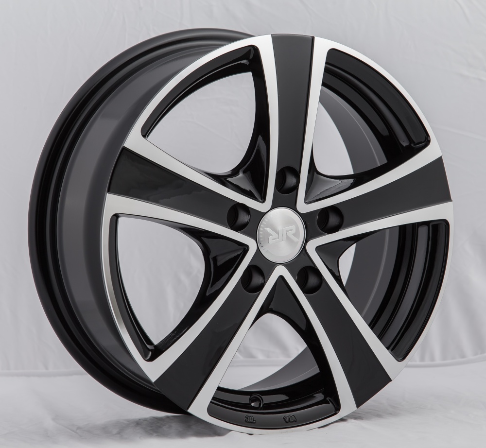 Автодиск RR CSS9504 16*6,5 5*105 ET39 56,6 B-P